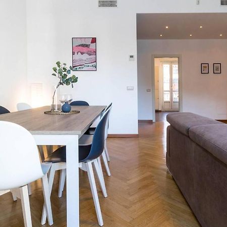 Joivy Lovely Family Apt For 7 Near San Lorenzo Columns Milano Ngoại thất bức ảnh